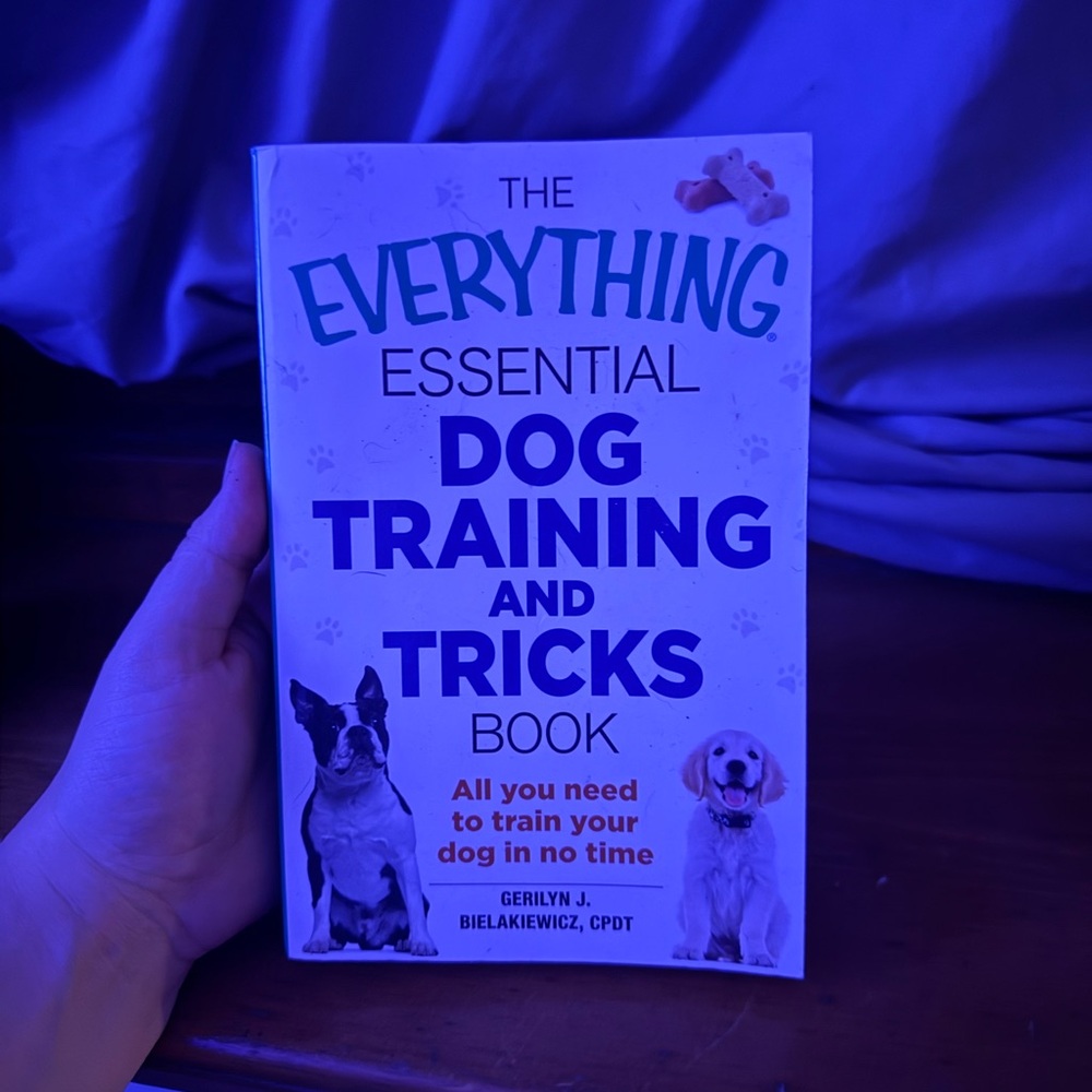 Dog Training and Tricks Book